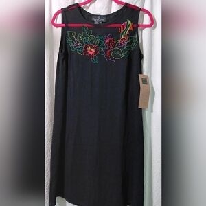 NWT CAROLE LITTLE BLACK EMBROIDERED SIZE 8 PETITE